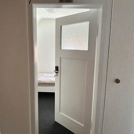 Casa de Férias Monteurhaus Business-house Fuer 14 Personen, Kueche, Smart-tv Oedheim
