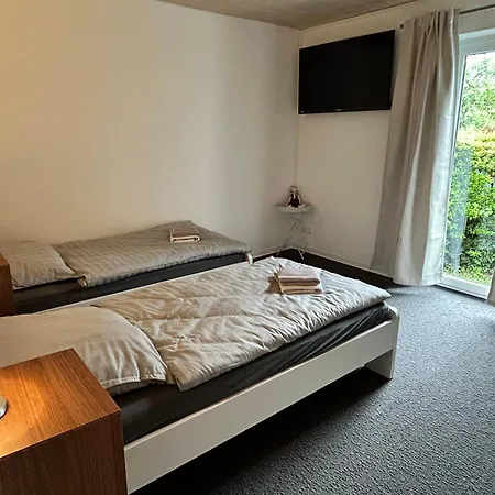 Monteurhaus Business-house Fuer 14 Personen, Kueche, Smart-tv Oedheim