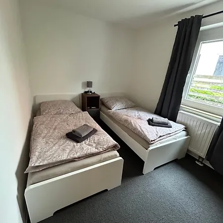 Casa de Férias Monteurhaus Business-house Fuer 14 Personen, Kueche, Smart-tv *