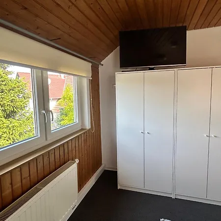 Casa de Férias Monteurhaus Business-house Fuer 14 Personen, Kueche, Smart-tv *