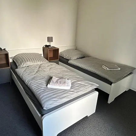 Casa de Férias Monteurhaus Business-house Fuer 14 Personen, Kueche, Smart-tv *